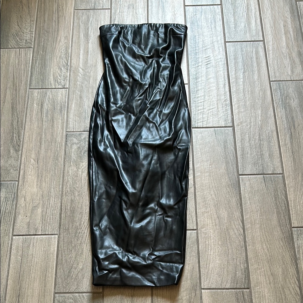 CULTNAKED Black Strapless Bodycon Dress Cocktail